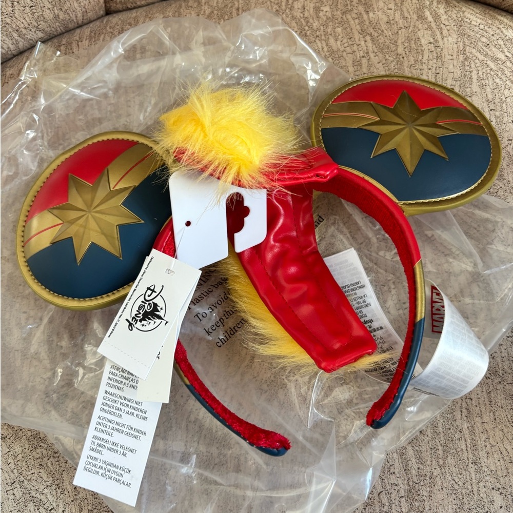 Disney Headband Captain Marvel Kids Costume Ears Red, Blue, Gold New Tagged